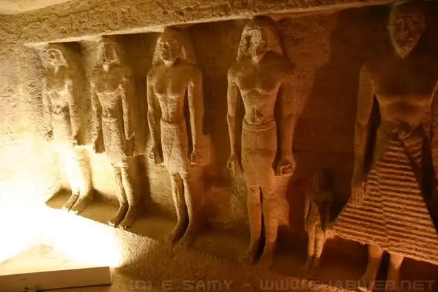 Bolehkah Masuk ke dalam Piramida Giza? Menjelajahi Keunikan dan Pembatasan